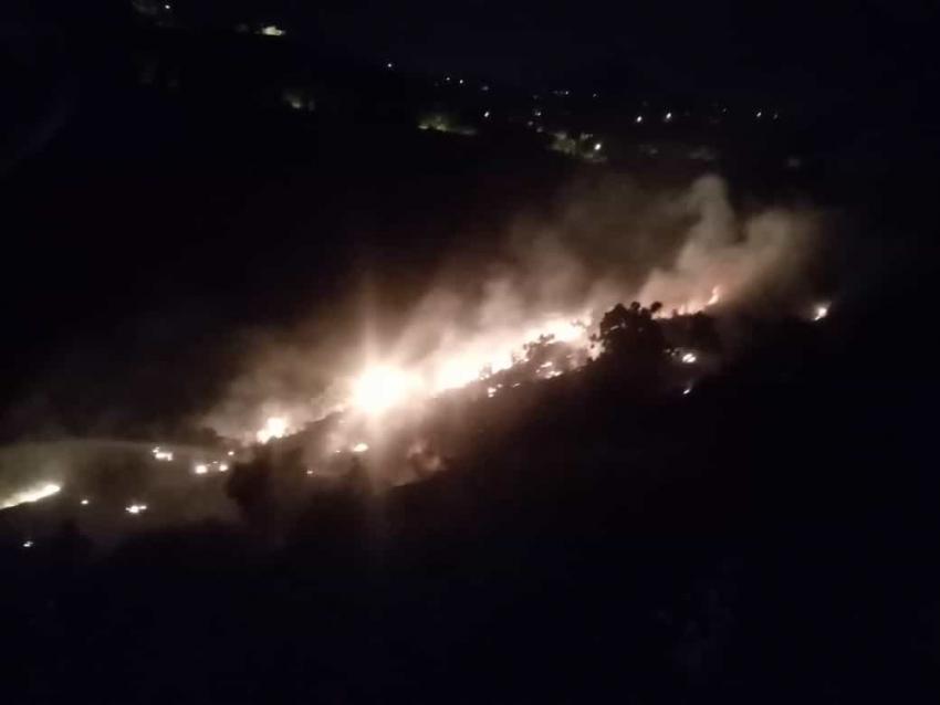 Alanya’da eski başkan yardımcısının bahçesinde yangın