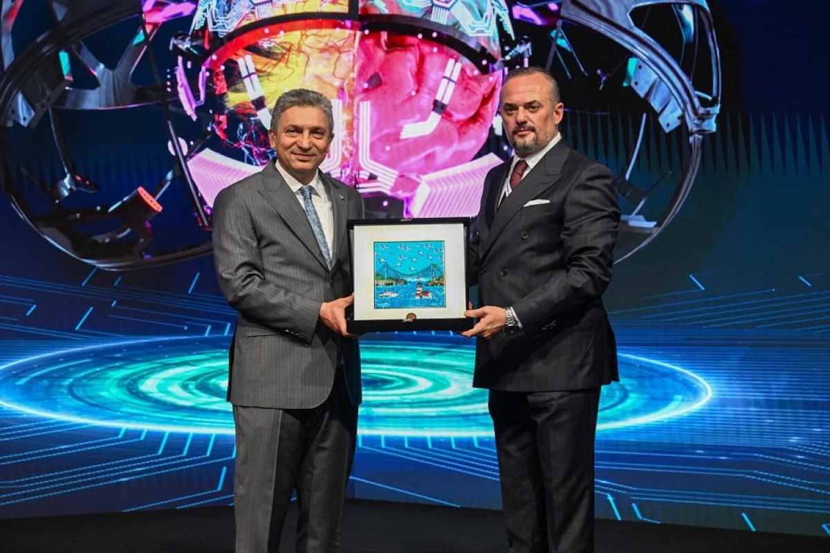 24. Geleneksel Antalya Eğitim Sempozyumu Başladı