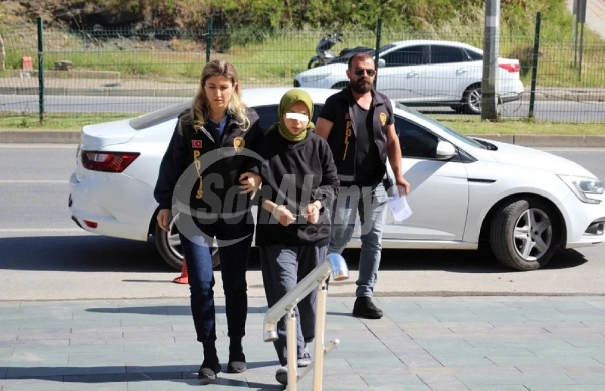 36 Günlük Bebeğini Balkondan Attığı İddia Edilen Anne İkinci Kez Hakim Karşısında