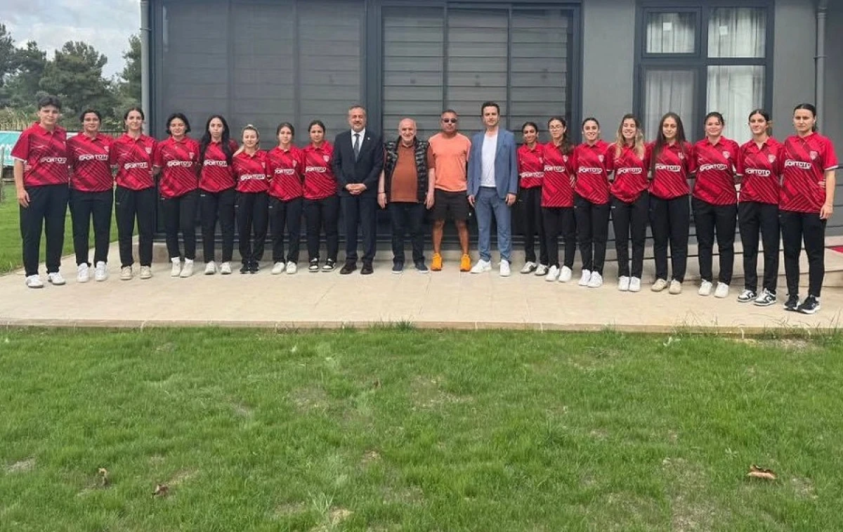 A Milli Ve U21 Kadın Hokey Milli Takımı Hazırlık Kampı Alanya&rsquo;da Yapılacak
