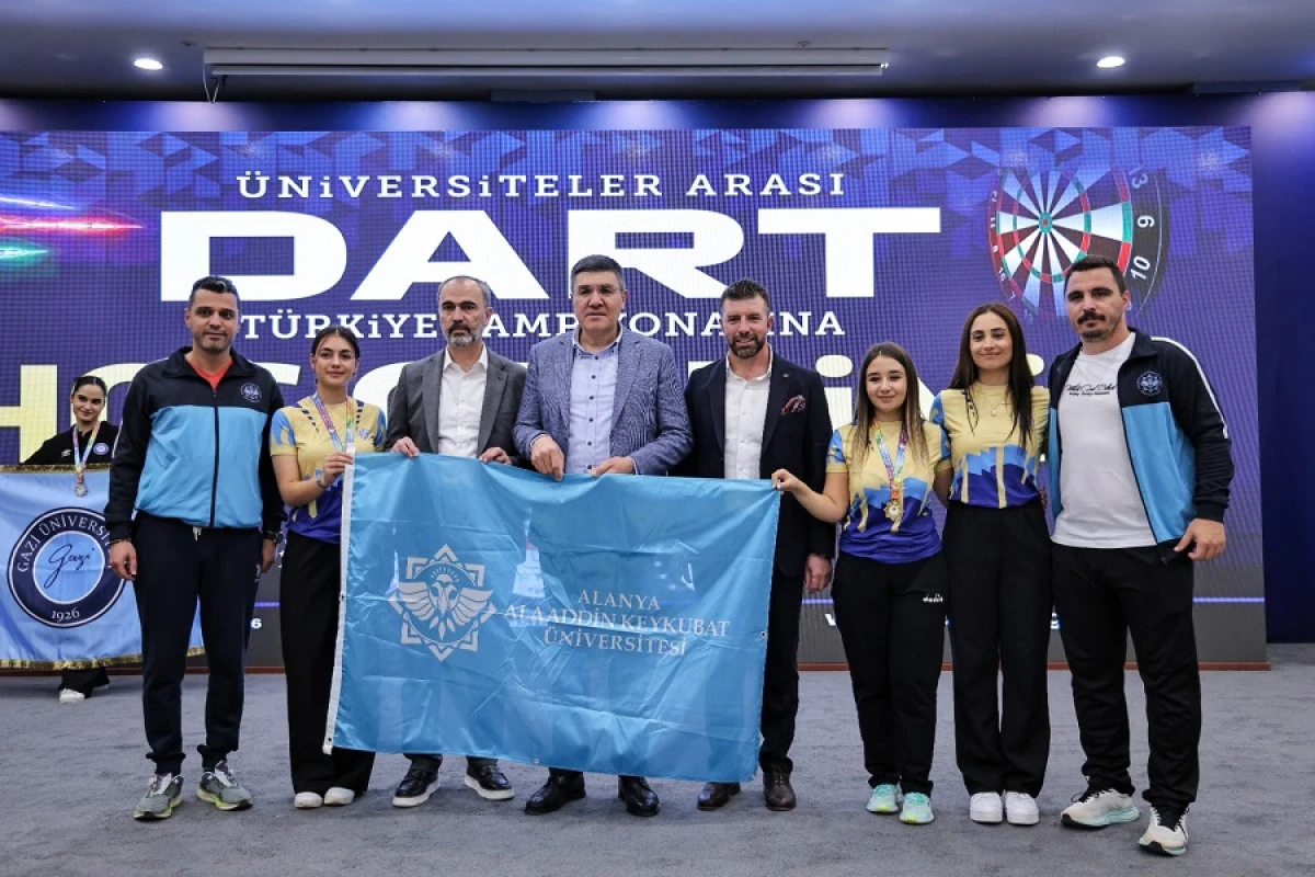 Alanya Alaaddin Keykubat Üniversitesi Dart Şampiyonasında Çifte Şampiyonluk Elde Etti