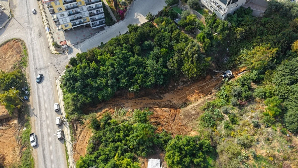 Alanya Belediyesi, Çıplaklı’da 35 Yıllık Sorunları Çözüyor