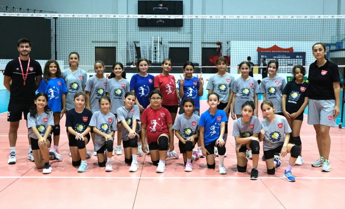 Alanya Belediyespor Altyapıda Sporcu Havuzunu B&uuml;y&uuml;t&uuml;yor