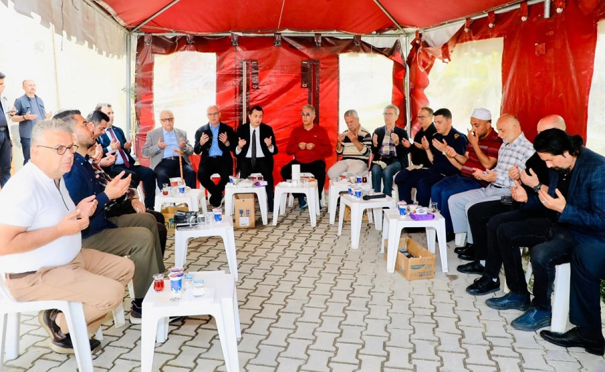 Alanya Kaymakamı &Ouml;zt&uuml;rk&rsquo;ten Tekin Ailesine Taziye Ziyareti