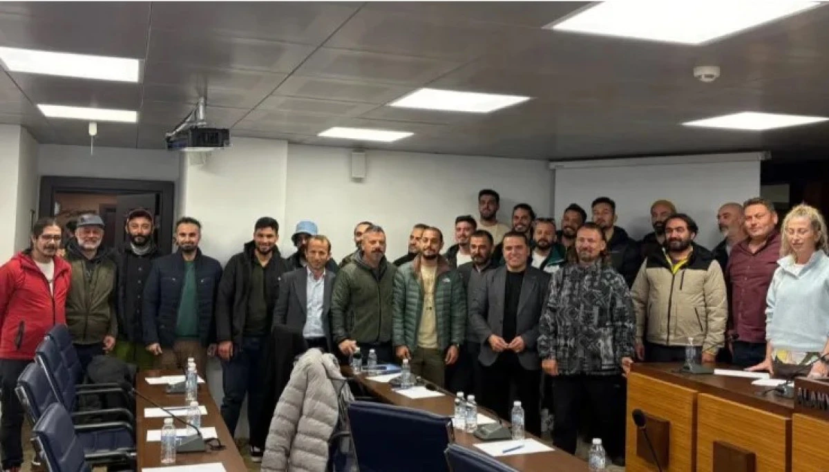 Alanya Tandem Pilotları Kooperatifi&rsquo;nde Başkan Muhammet Demir Oldu