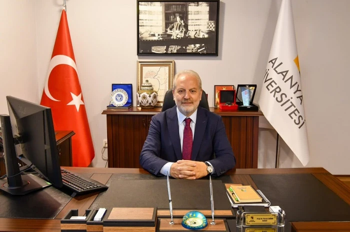Alanya &Uuml;niversitesi Rekt&ouml;r&uuml; Sağer, 2. İletişim Ş&ucirc;rası'nda Yer Aldı