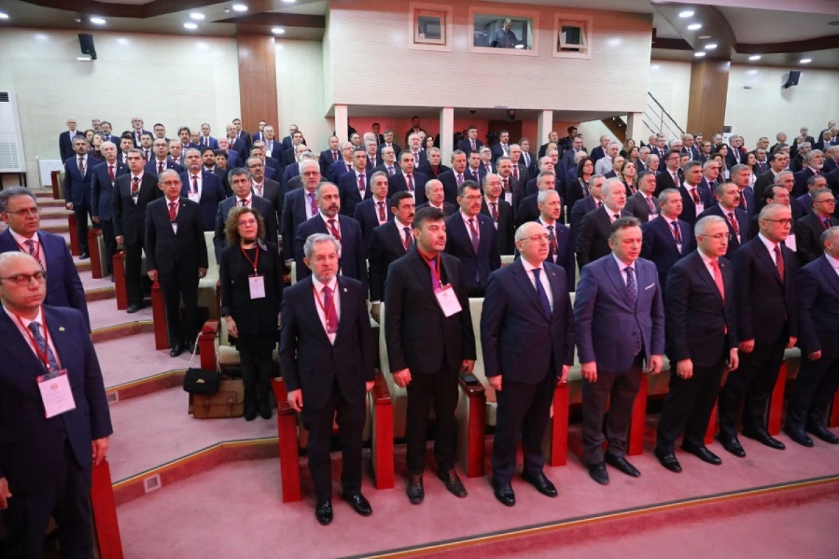 Alanya &Uuml;niversitesi Rekt&ouml;r&uuml; TBMM&rsquo;deki İftar Programına Katıldı