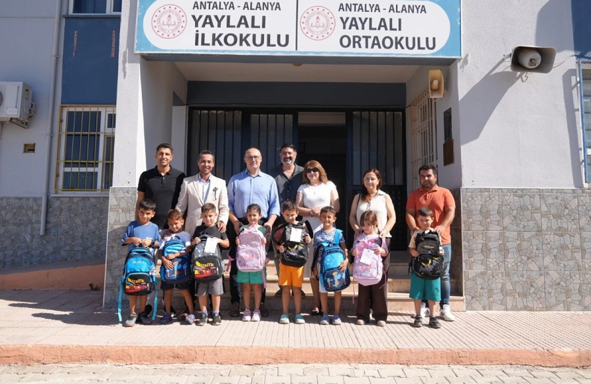 Alanya&rsquo;da 1001 Birinci Sınıf &Ouml;ğrencisine Eğitim Desteği