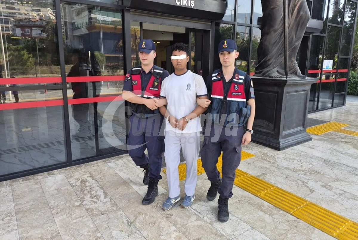 Alanya'da 2 &Ccedil;ocuğa Cinsel Taciz İddiası: Endonezyalı Otel &Ccedil;alışanı Tutuklandı