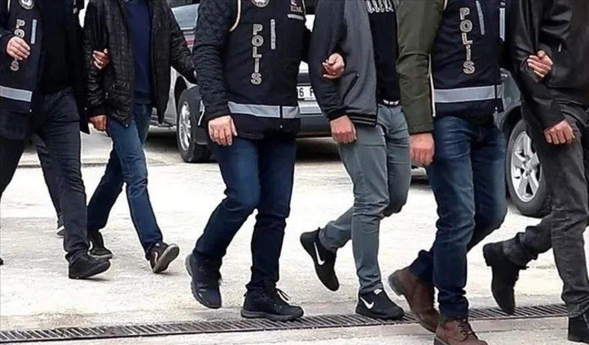 Alanya&rsquo;da Aynı Aileden 3 Firari H&uuml;k&uuml;ml&uuml; Yakalandı