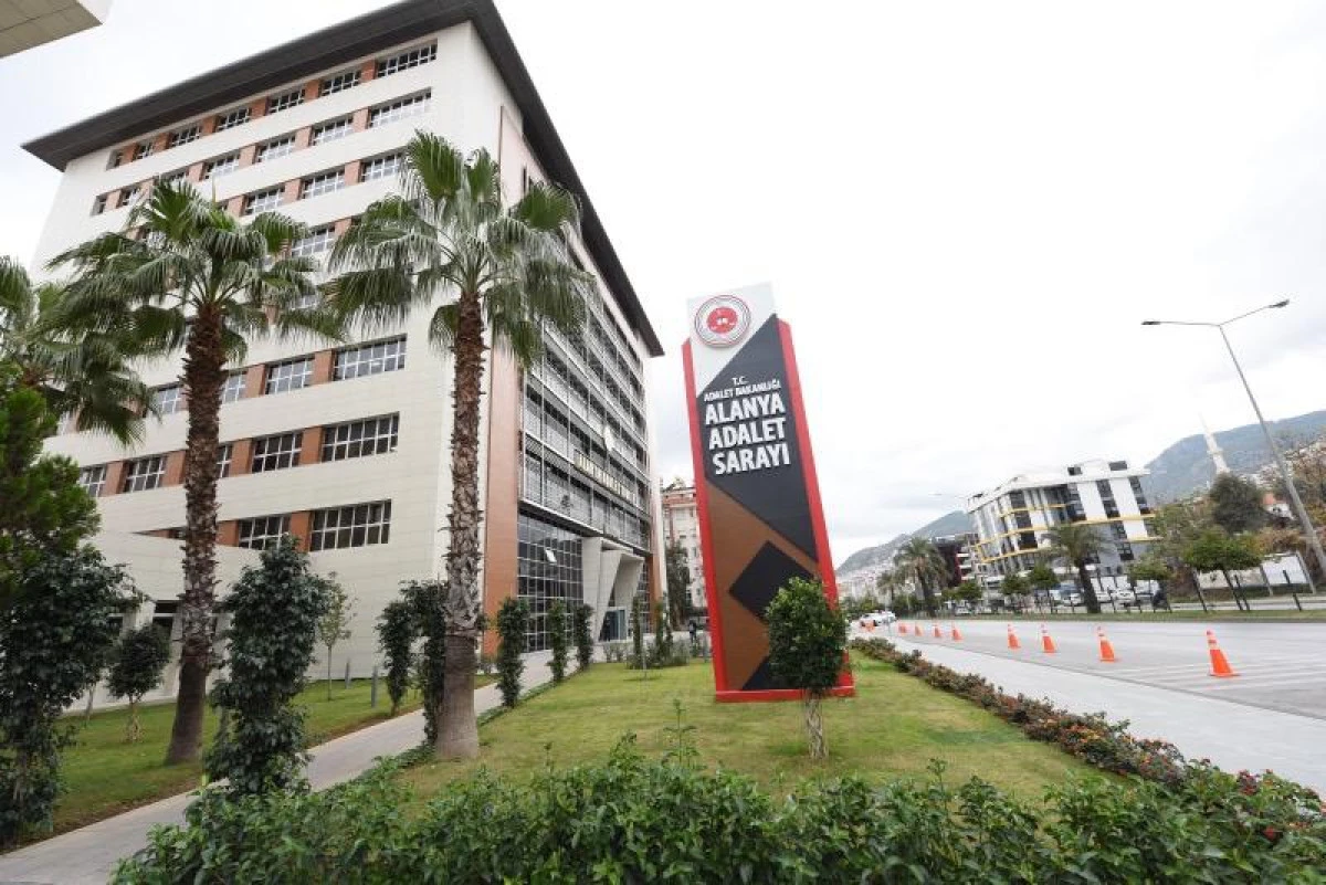 Alanya'da Cezaevine Uyuşturucu Sokmaya &Ccedil;alışan Ş&uuml;pheli Tutuklandı