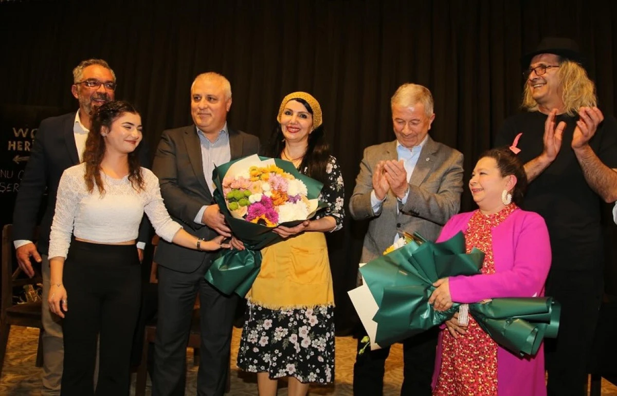 Alanya&rsquo;da D&uuml;nya Tiyatrolar G&uuml;n&uuml; Coşkuyla Kutlandı