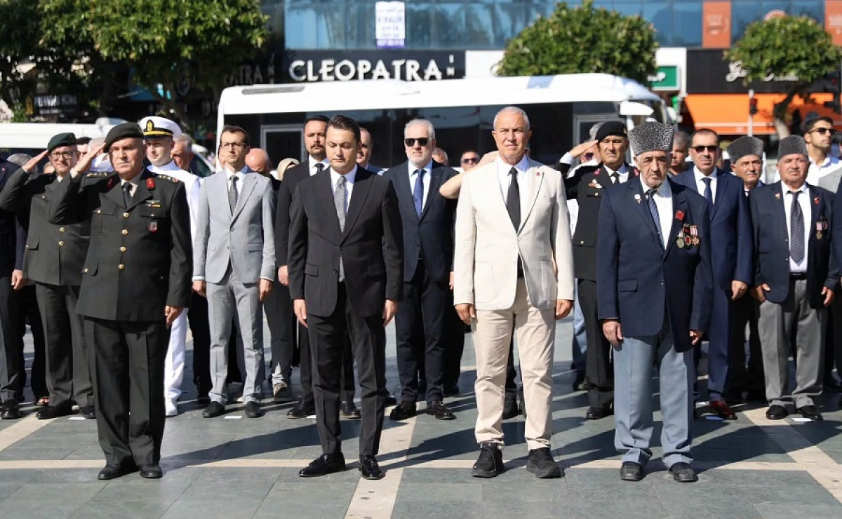 Alanya&rsquo;da Gaziler G&uuml;n&uuml;&rsquo;nde Anlamlı T&ouml;ren