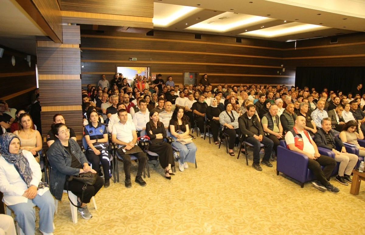 Alanya&rsquo;da Gıda İşletmelerine &ldquo;Gıda G&uuml;venliği ve Hijyen&rdquo; Eğitimi