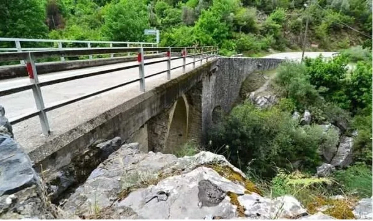 Alanya&rsquo;da Kayıp Gen&ccedil; Kız İ&ccedil;in Gece Boyu Arama &Ccedil;alışması