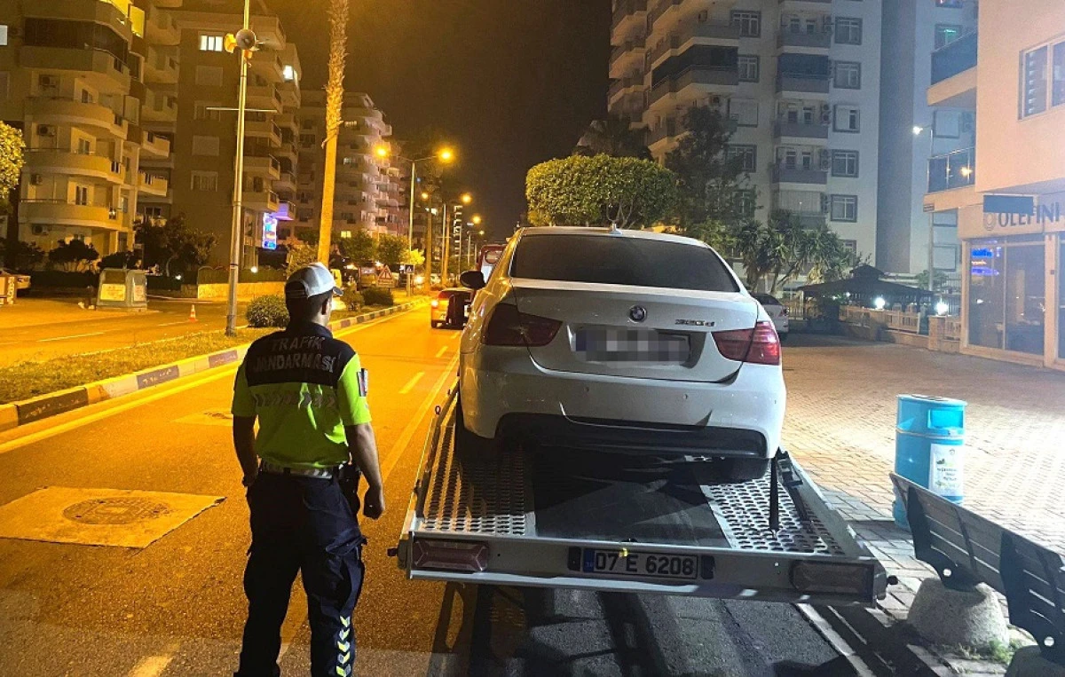 Alanya&rsquo;da Korsan Taşımacılığa Ge&ccedil;it Yok