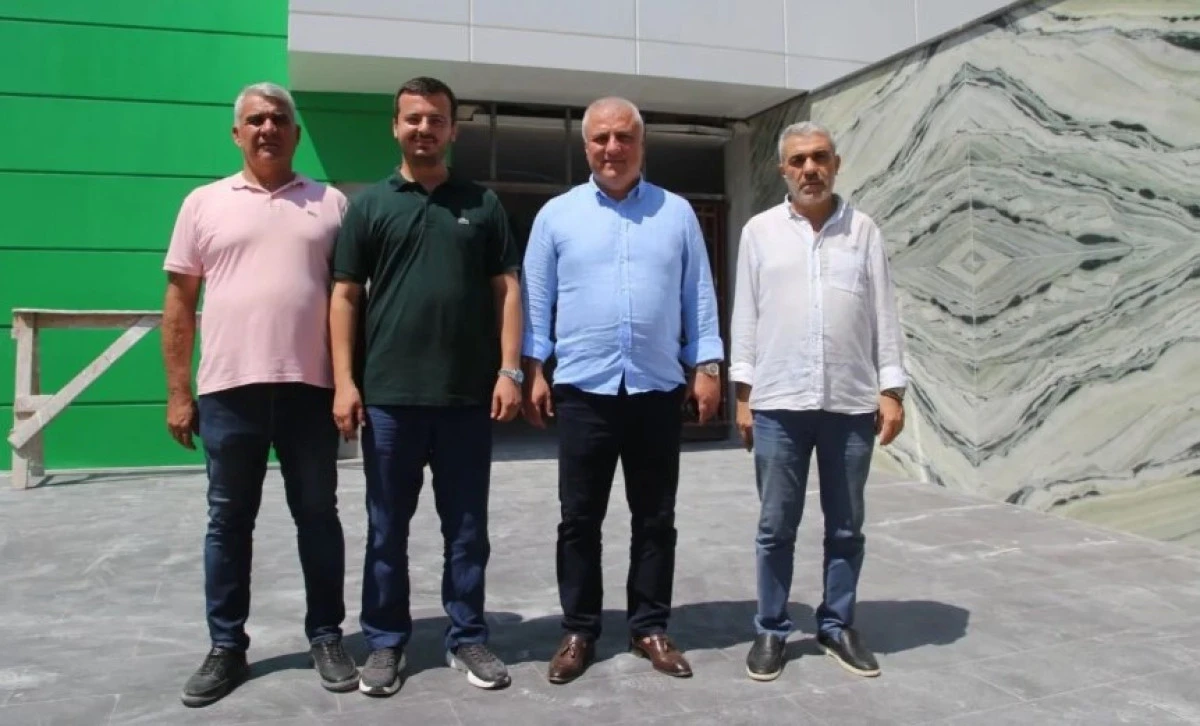 Alanya&rsquo;da Tarıma Değer Katacak Meyve Suyu Fabrikası İ&ccedil;in &Ccedil;alışmalar S&uuml;r&uuml;yor