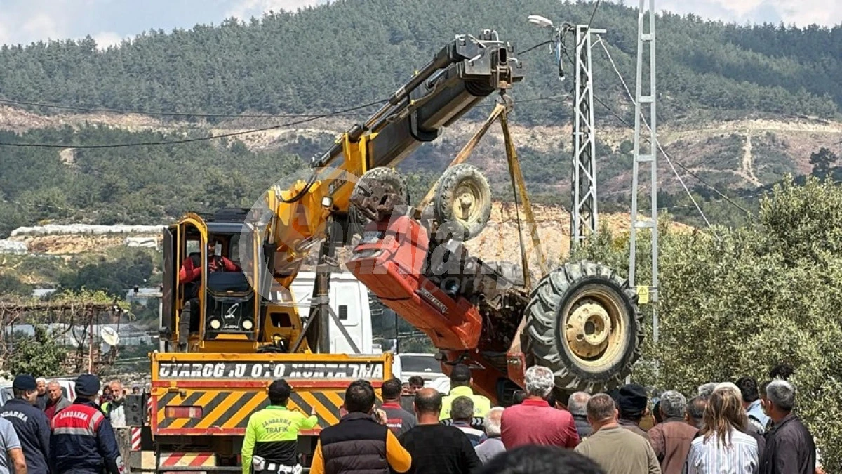 Alanya&rsquo;da Trakt&ouml;r Faciası: 28 Yaşındaki Gen&ccedil; Hayatını Kaybetti