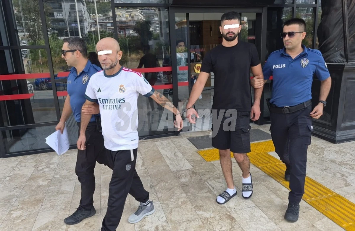 Alanya&rsquo;da Turistleri Darp Eden 2 Kişi Tutuklandı