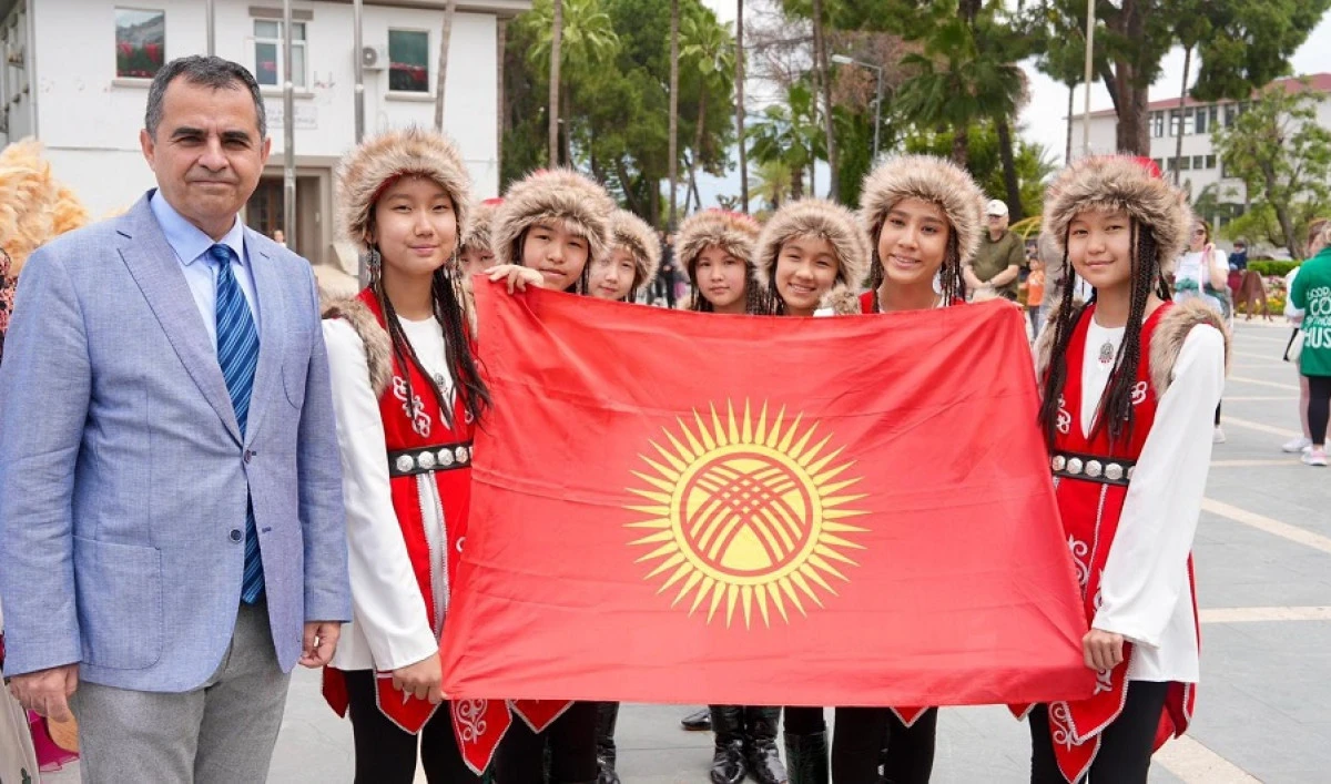 Alanya&rsquo;da Uluslararası &Ccedil;ocuk Festivali Coşkusu Yaşandı