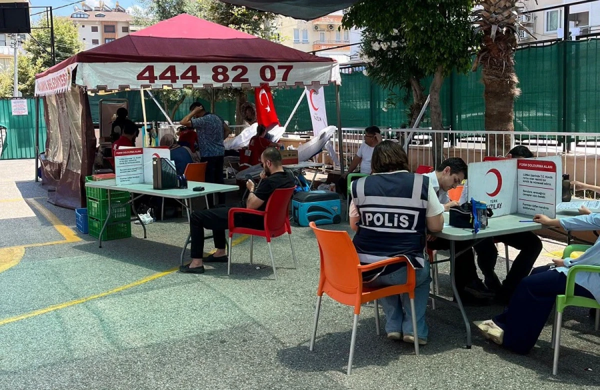 Alanya&rsquo;dan Kızılay&rsquo;a Rekor Destek: 3 Bin 451 &Uuml;nite Kan Bağışı