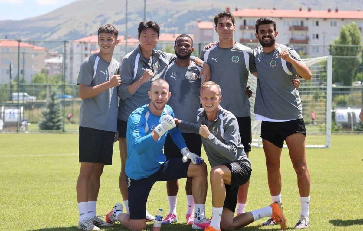Alanyaspor Erzurum Kampına Hızlı Başladı