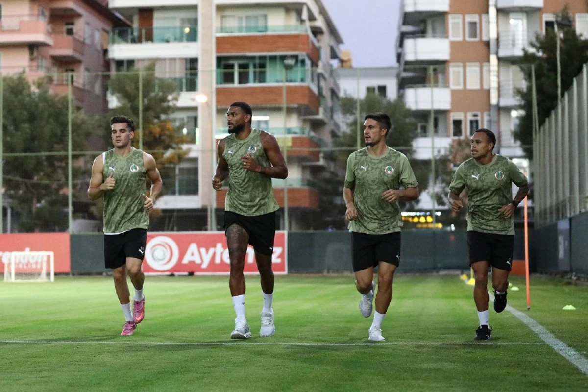 Alanyaspor, Galatasaray Maçı Hazırlıklarına Başladı