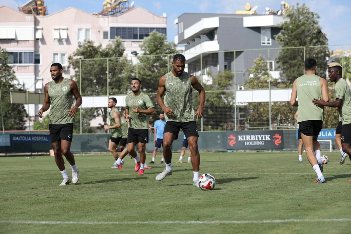 Alanyaspor, Gençlerbirliği Maçı Hazırlıklarını Tamamladı