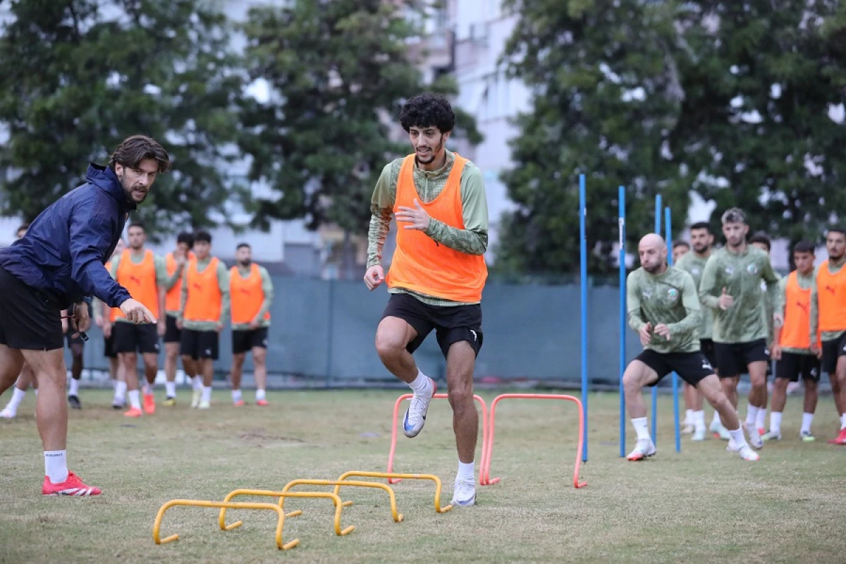 Alanyaspor, Göztepe Maçı Hazırlıklarına Moralli Başladı