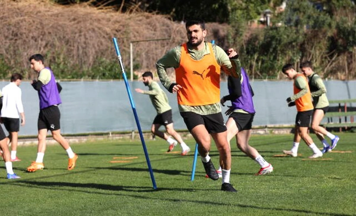 Alanyaspor G&ouml;ztepe Mesaisine Başladı
