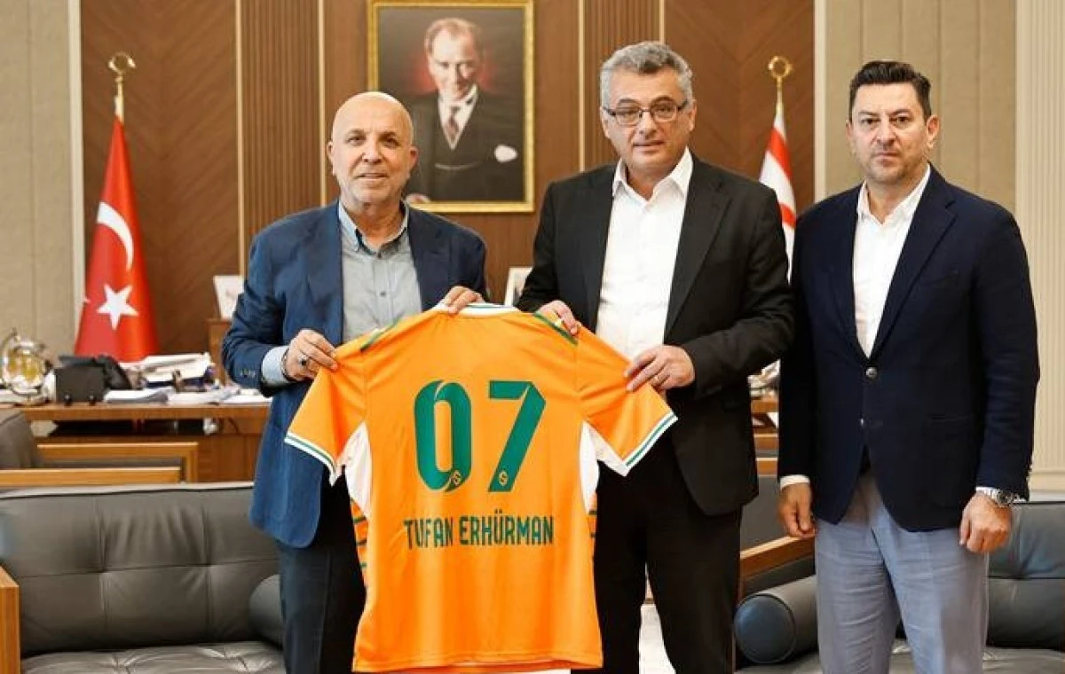 Alanyaspor&rsquo;dan KKTC Cumhurbaşkanı Tufan Erh&uuml;rman&rsquo;a Ziyaret