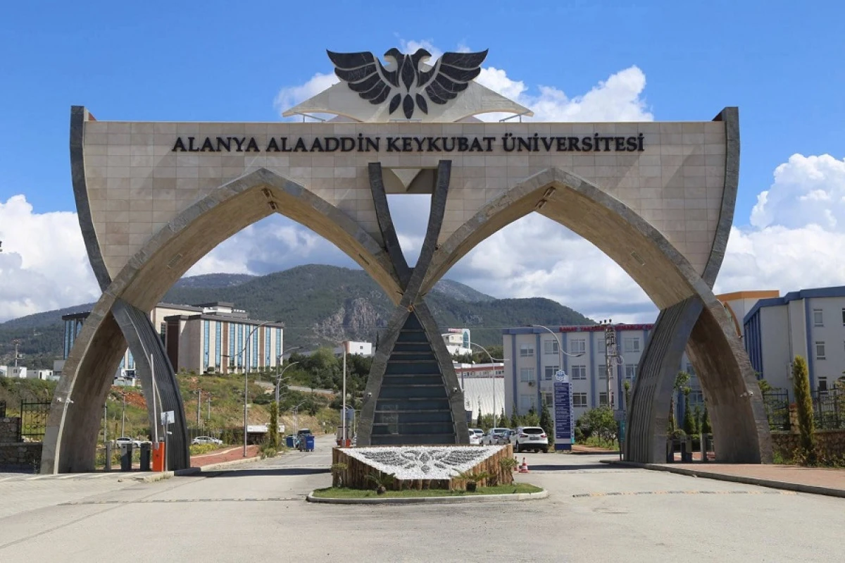 ALKÜ, Türkiye’nin En Çok Yükselen İkinci Üniversitesi Oldu