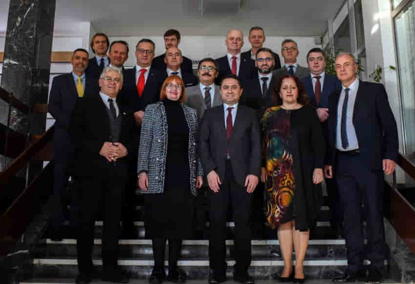 ALKÜ, Bosna Hersek’te Gönülleri Fethetti