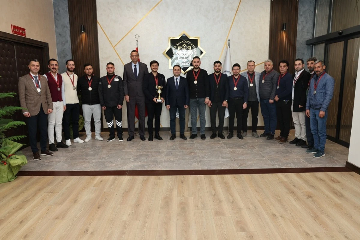 Alk&uuml;&rsquo;de Birimler Arası Futbol Turnuvasının Şampiyonu Eğitim Fak&uuml;ltesi Oldu