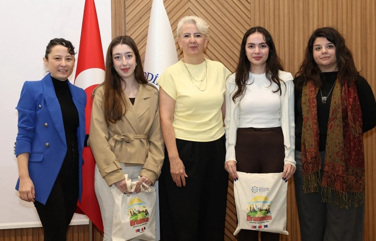 ALKÜ’de Erasmus bilgilendirme toplantılarına yoğun ilgi