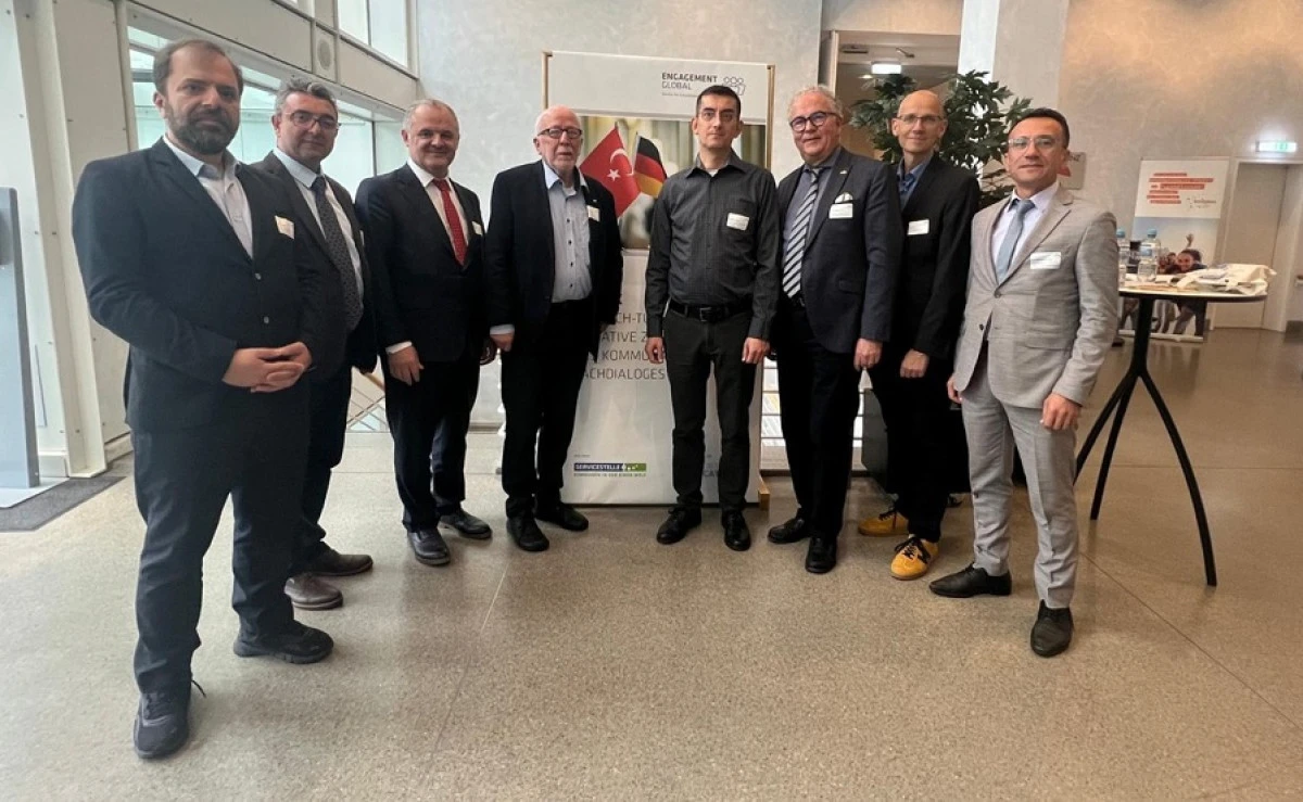 Almanya’da ALKÜ’den Yeni İş Birlikleri