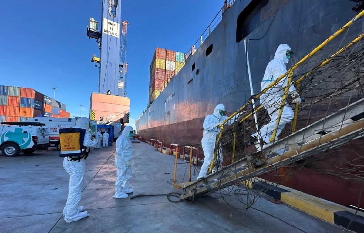 Antalya Limanı’nda Halk Sağlığı Acil Durum Tatbikatı Gerçekleştirildi