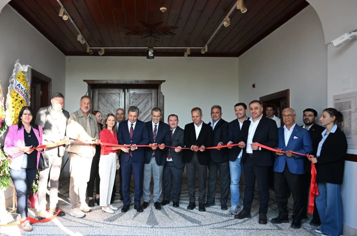 Antalya Necati Korkmaz Mikro Minyatür Müzesi Açıldı