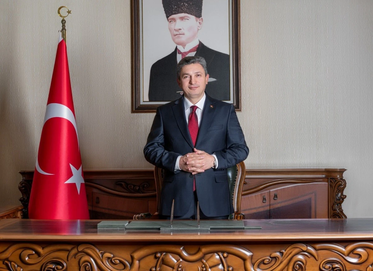 ANTALYA VALİSİ ŞAHİN&rsquo;DEN RAMAZAN BAYRAMI MESAJI