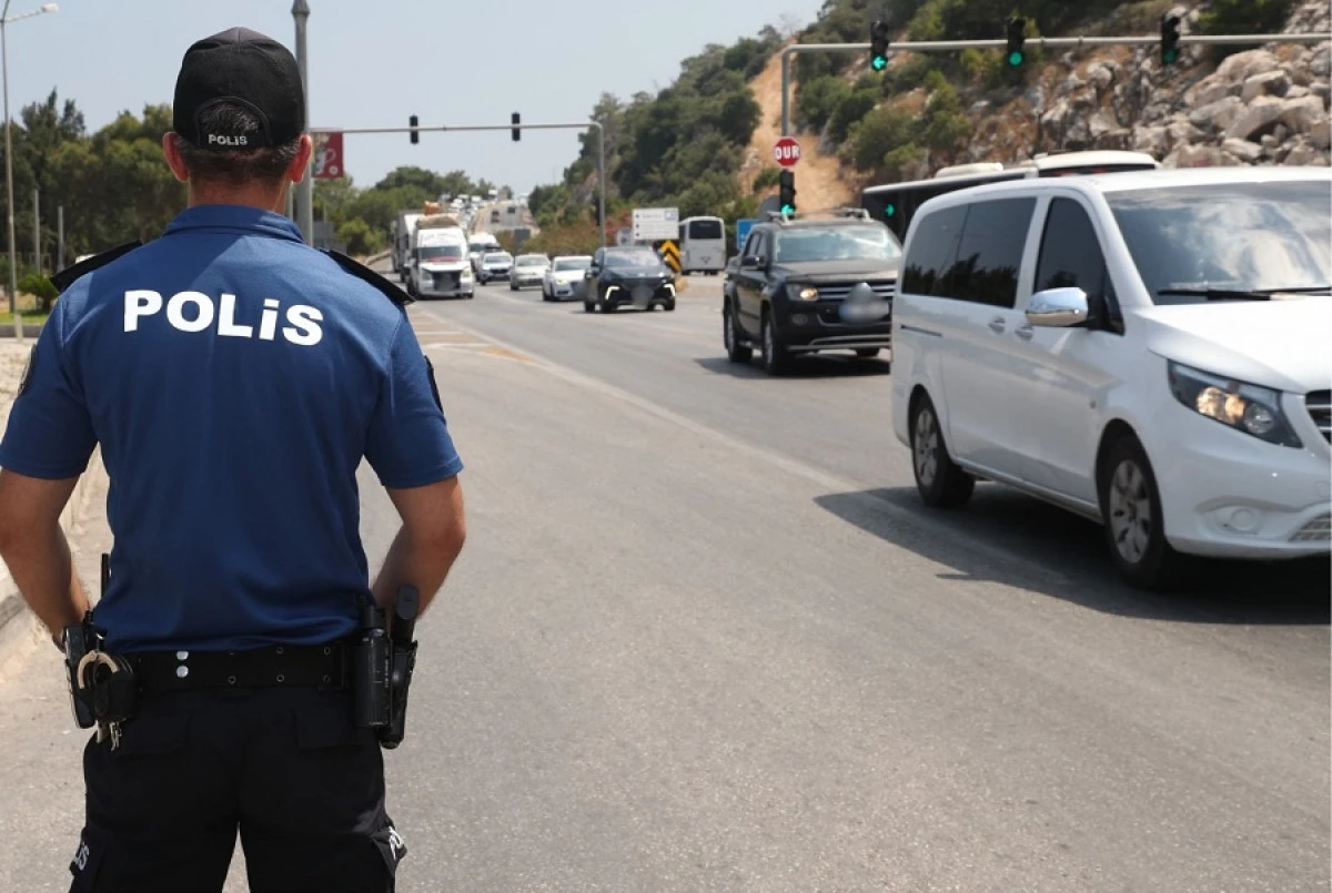 Antalya&rsquo;da 179 kişi tutuklandı