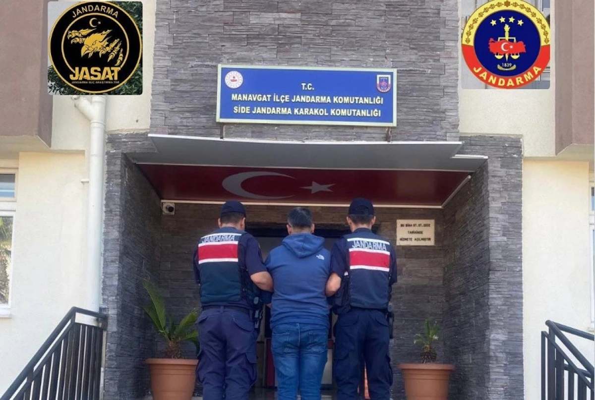 Antalya&rsquo;da JASAT&rsquo;tan B&uuml;y&uuml;k Operasyon: 487 Şahıs Yakalandı