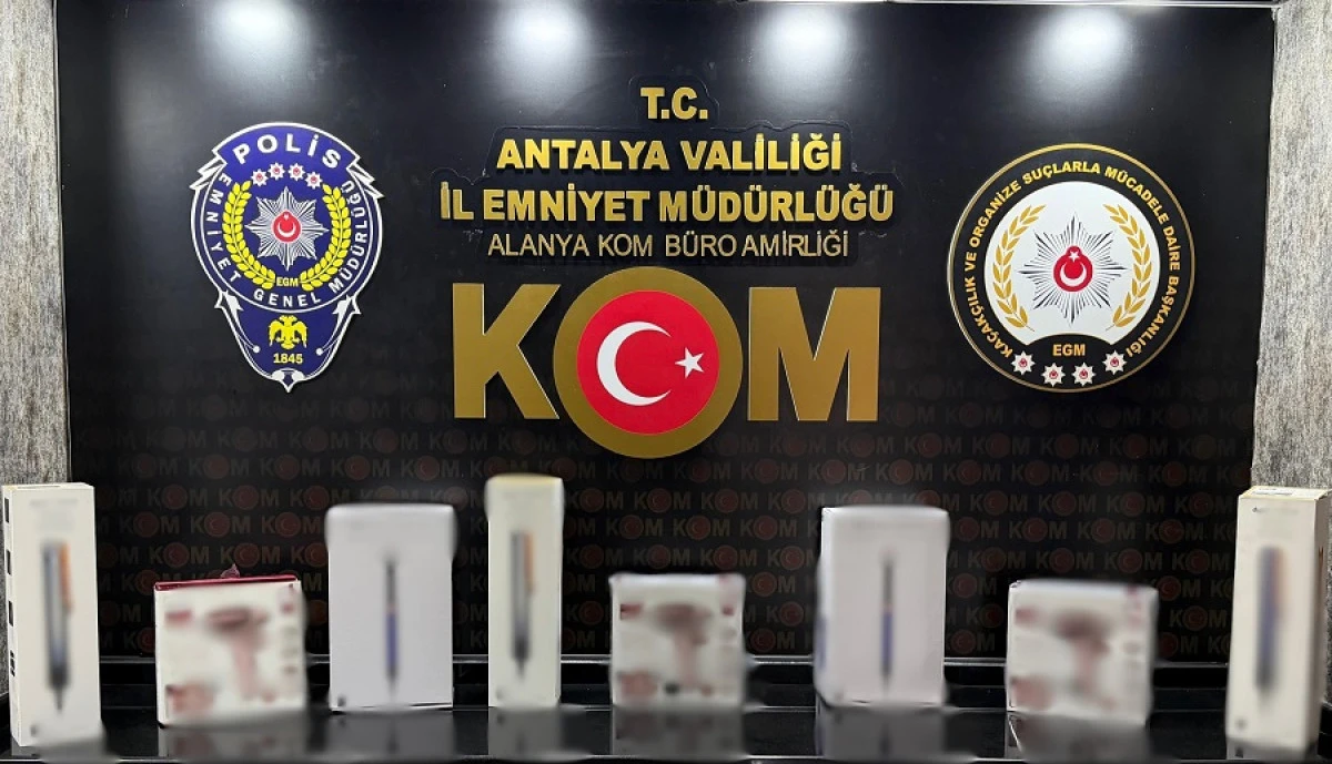 Antalya&rsquo;da Ka&ccedil;ak&ccedil;ılık Ve Organize Su&ccedil; Operasyonları: 9 Ş&uuml;pheli Tutuklandı