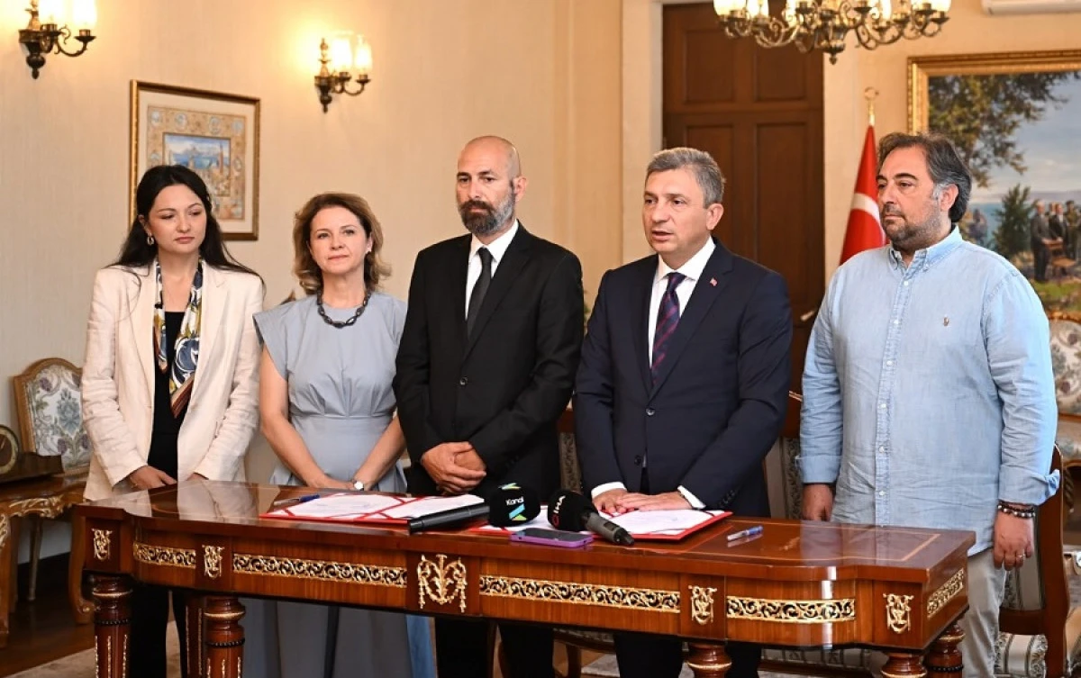 Antalya'da Mavi Akdeniz Hamlesi: Deniz Yaşamını Koruyacak Dev Protokol İmzalandı