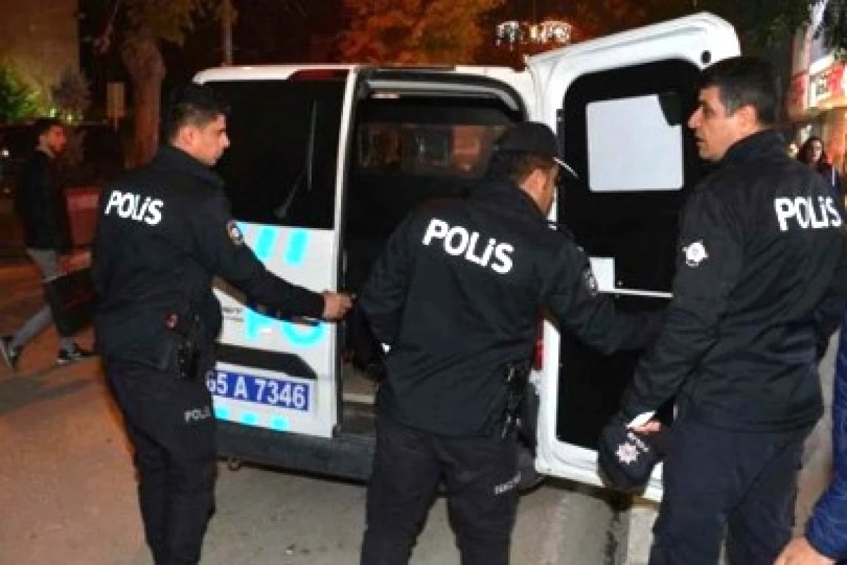Antalya&rsquo;daki Masaj Salonlarına Fuhuş Operasyonu: 14 Tutuklama