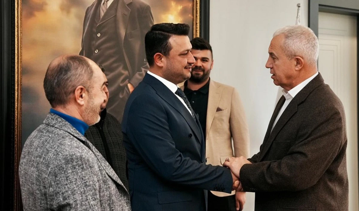 ARIKAN&rsquo;DAN BAŞKAN &Ouml;Z&Ccedil;ELİK&rsquo;E ZİYARET: &ldquo;&Uuml;YELERİMİZİN HAKLARI İ&Ccedil;İN &Ccedil;ALIŞACAĞIZ&rdquo;