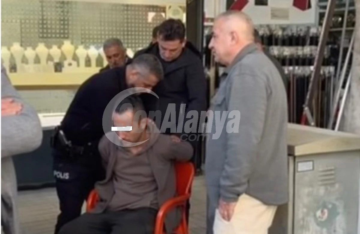 Bankalar Caddesinde Gece Soydu Sabah Yakalandı