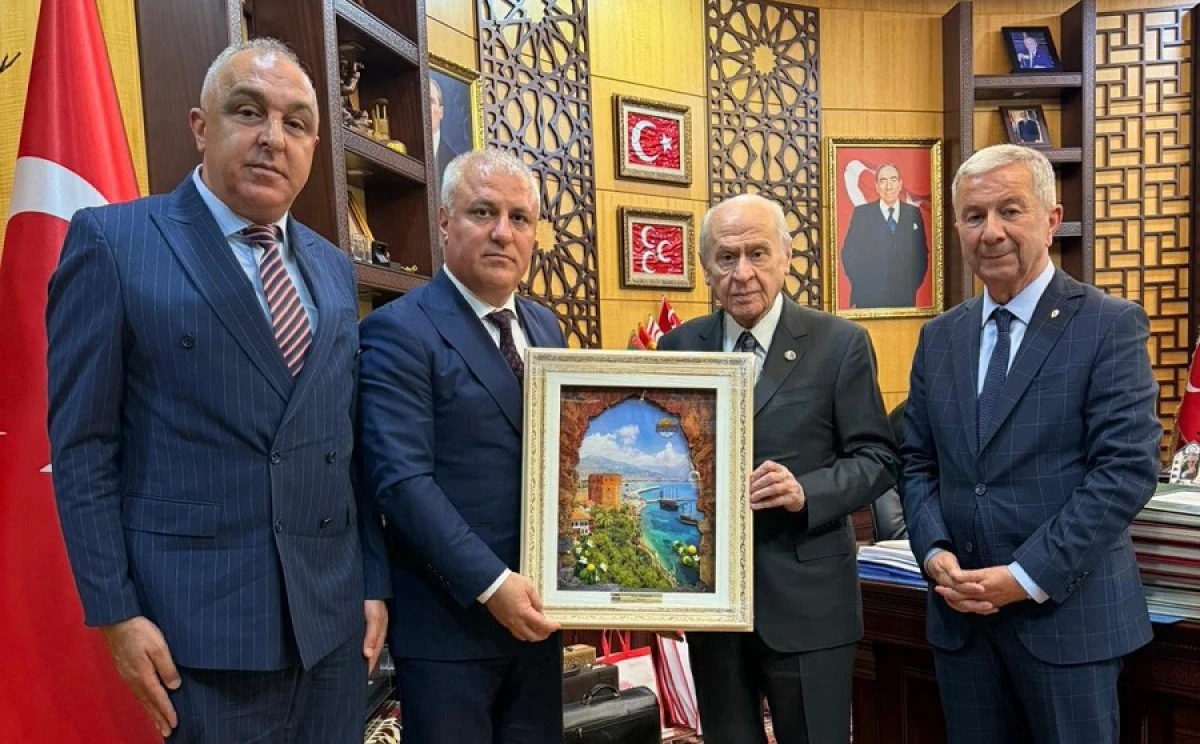 Başkan Erdem Alanya&rsquo;nın Sorunlarını Bah&ccedil;eli&rsquo;ye İletti