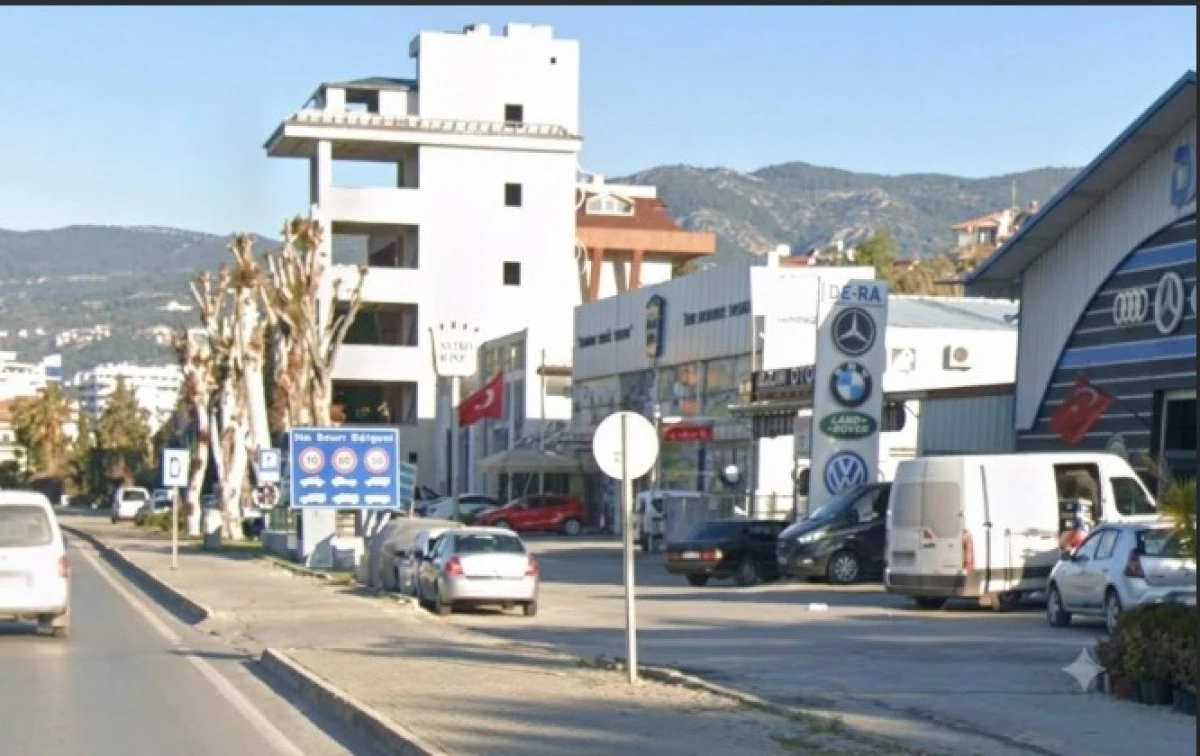 Belediye Verdiği S&ouml;z&uuml; Tutmadı! D-400'deki Ka&ccedil;ak Bağlantıya H&acirc;l&acirc; G&ouml;z Yumuluyor