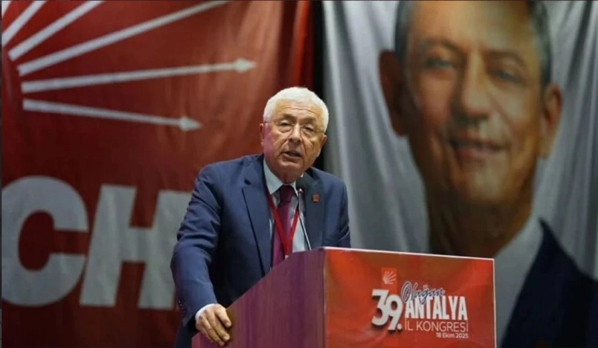 CHP Antalya&rsquo;da Hareketli Saatler: İl&ccedil;e Başkanları Toplandı, Y&uuml;r&uuml;y&uuml;ş Kararı Alındı