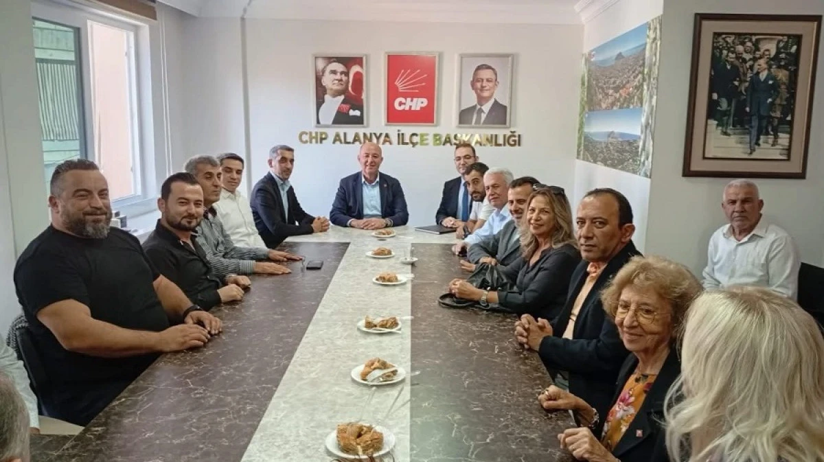 CHP’li Kandemir: “Alanya’nın Geleceği İçin Ortak Akılla Hareket Ediyoruz”